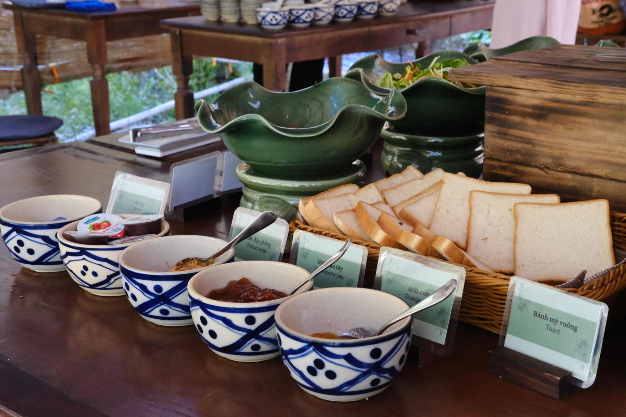 Bed & Breakfast Hali *
